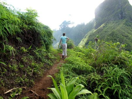 Moorea Hiking